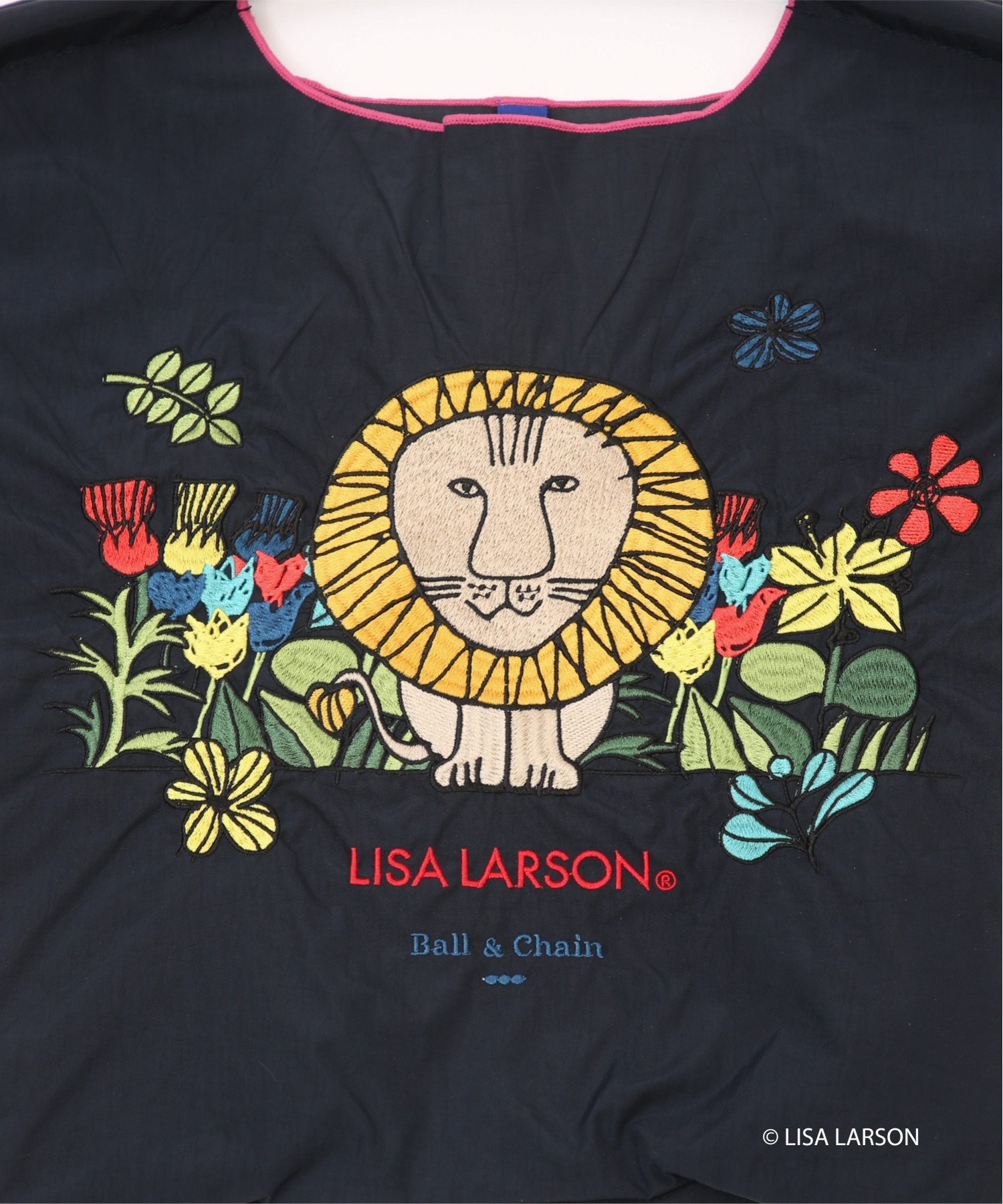 LISA LARSO LION (M)